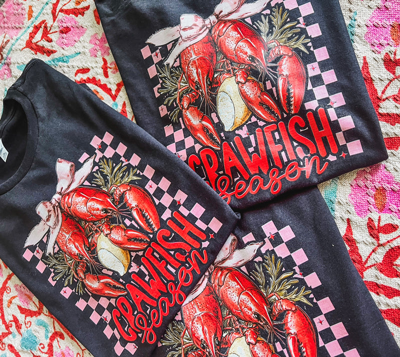 Crawfish season black tee