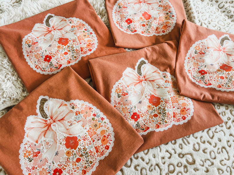 Fall-Fun Floral, lace Pumpkin tee