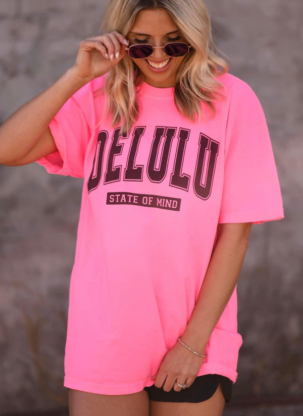 Delulu state of mind tee