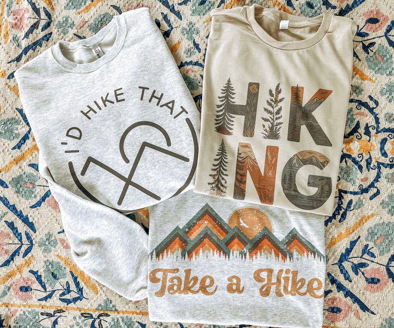Hiking cool letters tee