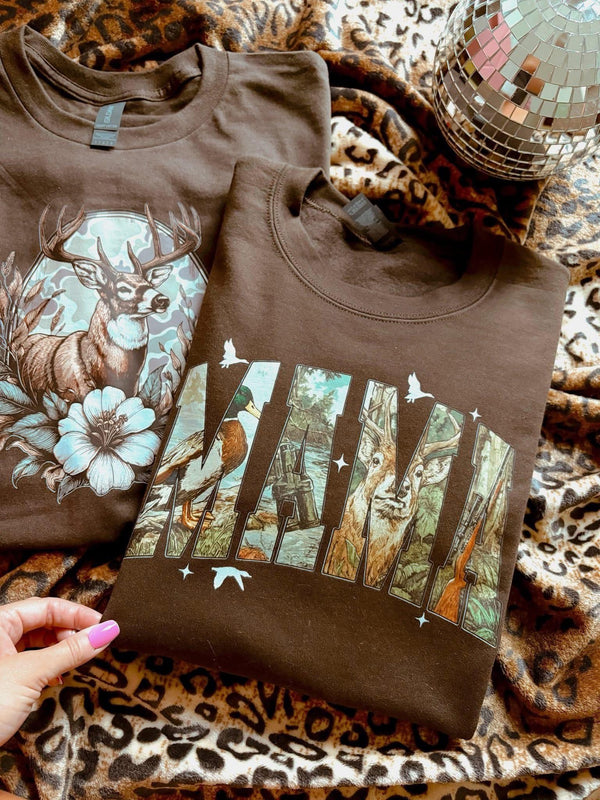 MAMA Hunting letters tee