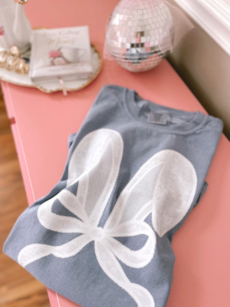 Lace bunny ears tee