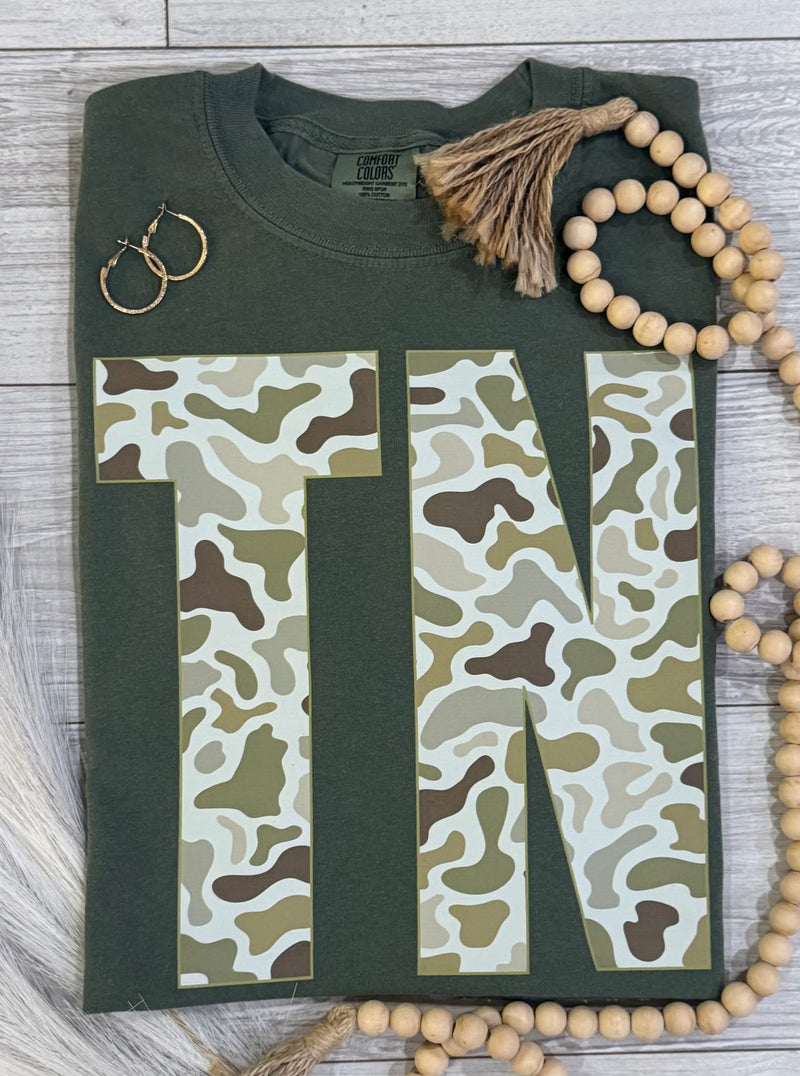 Camo state - comfort colors tee