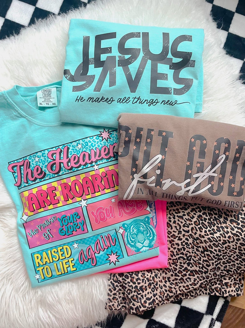 Put God first espresso tee