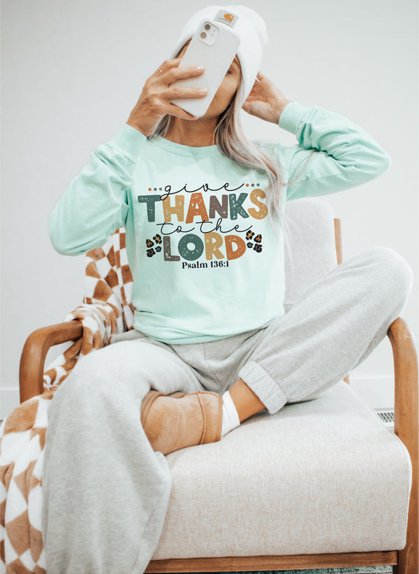 Give Thanks to the Lord Long sleeve tee