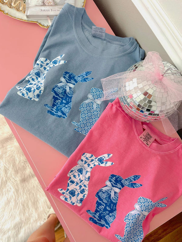 Vintage blue bunny trio tee