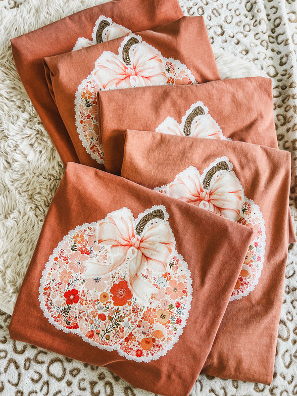 Fall-Fun Floral, lace Pumpkin tee