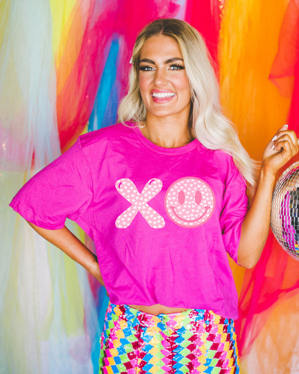 XO hot pink tee