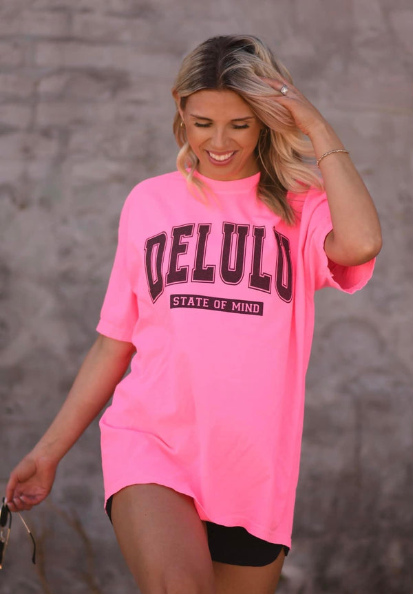 Delulu state of mind tee