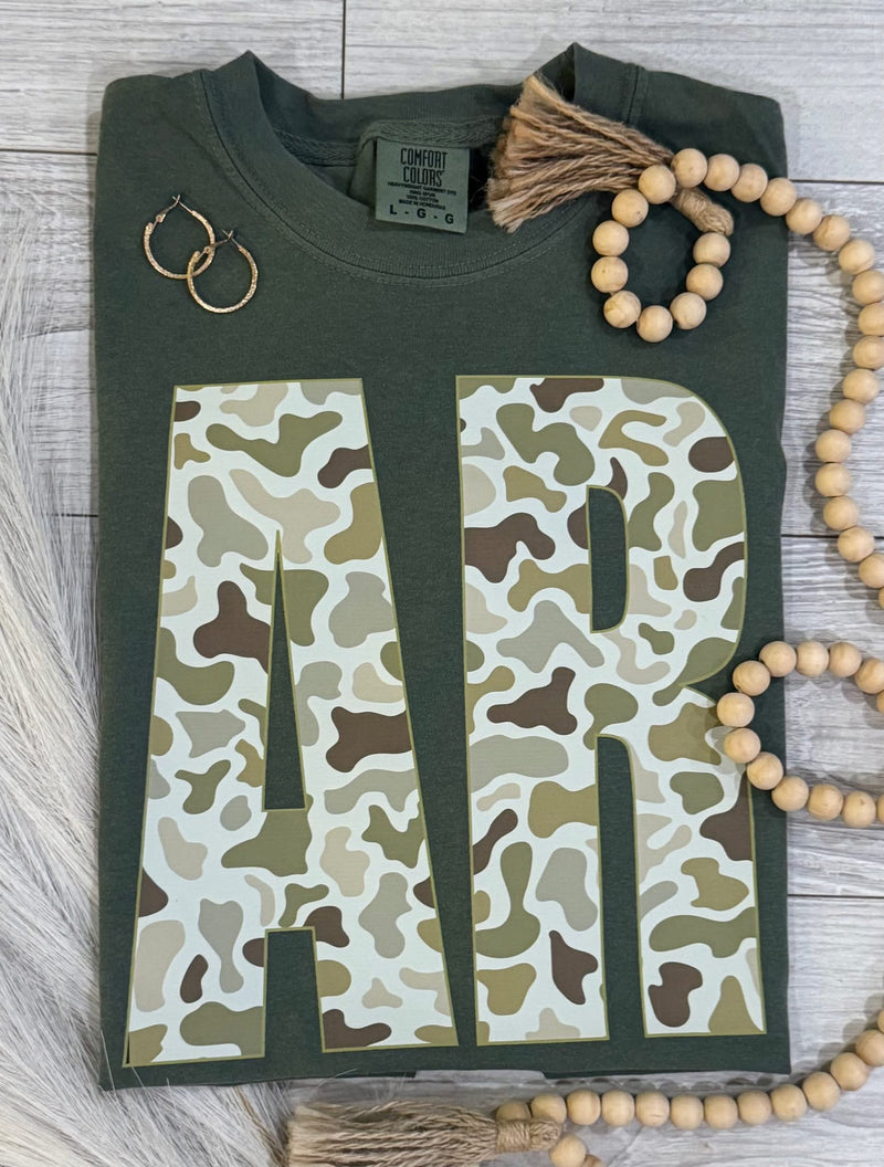 Camo state - comfort colors tee