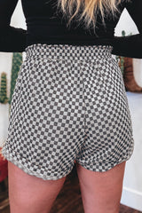Gray Checkerboard Print Drawstring Elastic Waist Pocketed Shorts