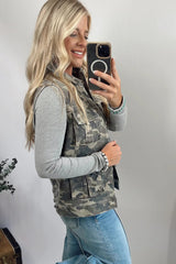 Green Camouflage Print Button Cargo Pocket Button Down Denim Vest