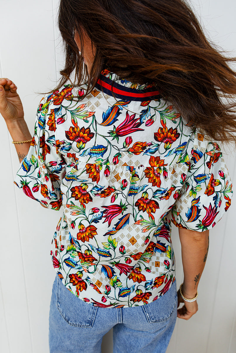 Multicolour Contrasted V Neckline Floral Puff Short Sleeve Blouse