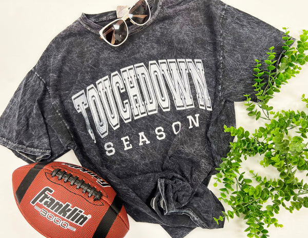 Touchdown Season mineral wash tee