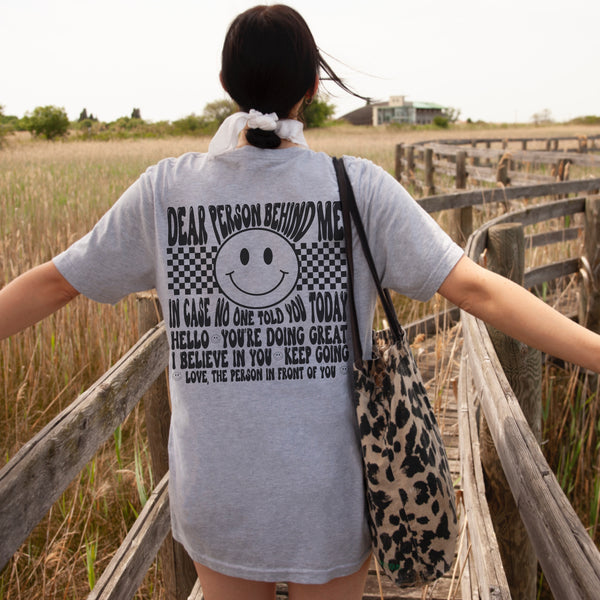 Person behind me tee