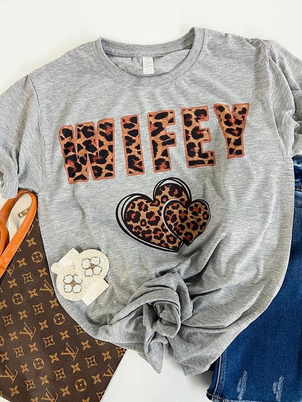 Wife Leopard heart tee